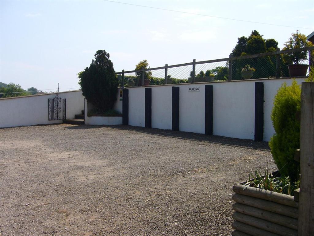 Mill Farm Villa Exeter Exterior photo