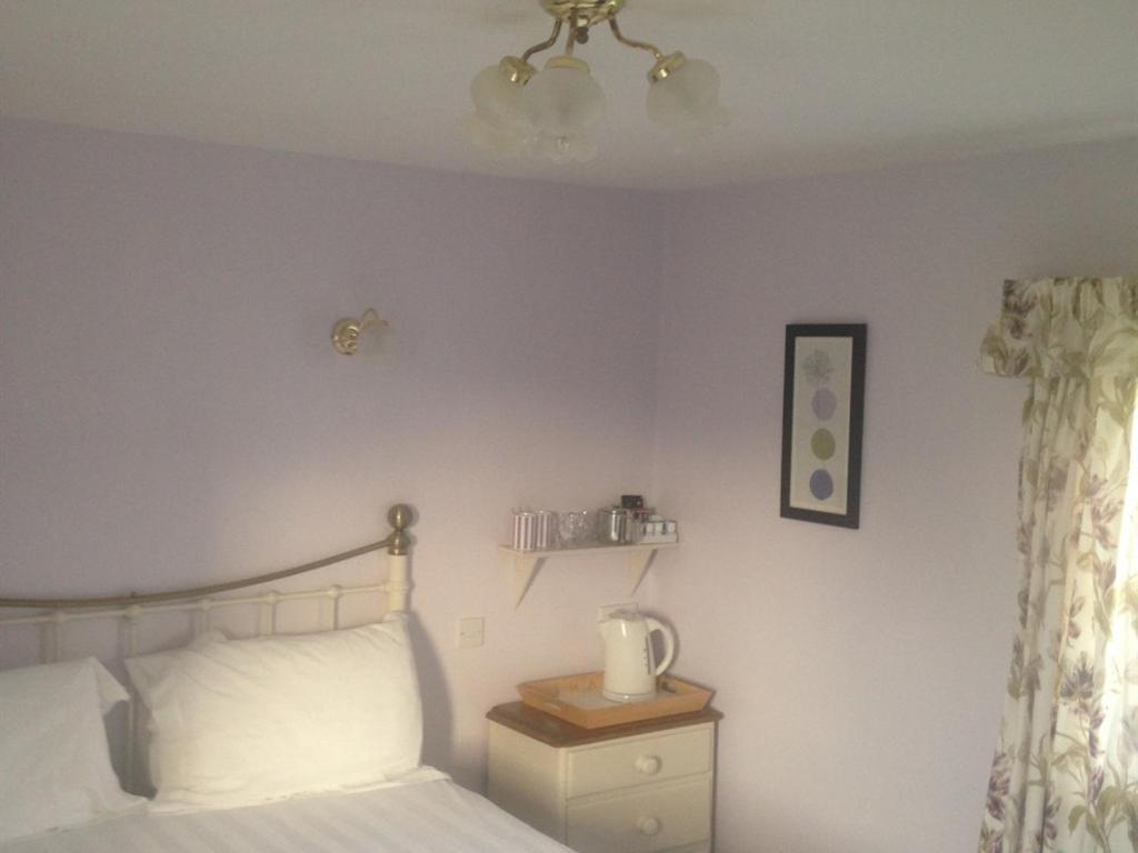 Mill Farm Villa Exeter Room photo